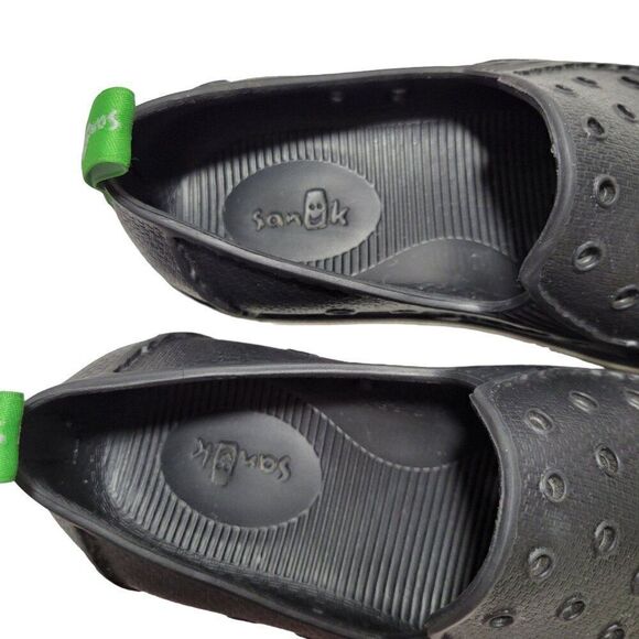 Sanuk Lil Walker Water Shoes Big Kids Size 1 Youth Black Slip On Loafer Unisex - Picture 13 of 13